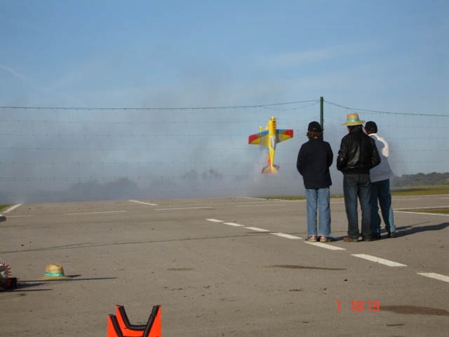 Download B06000490 (640Wx480H)